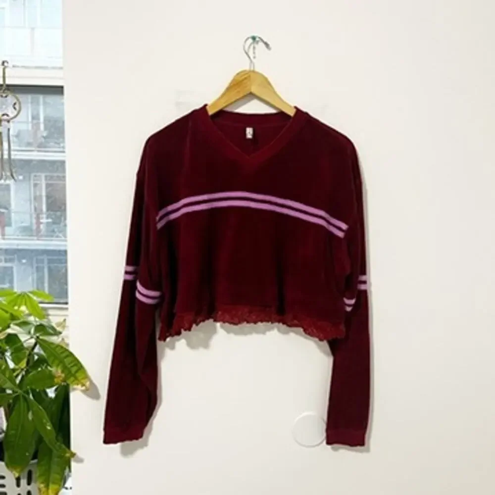 Free People Red & Pink Lace Cropped Sweater Size XS
